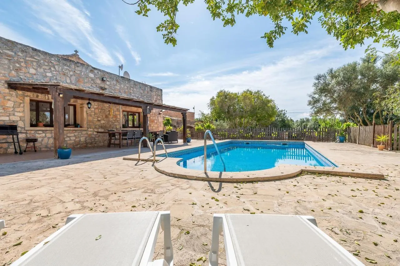 בית נופש סנטני Finca Can Muvi