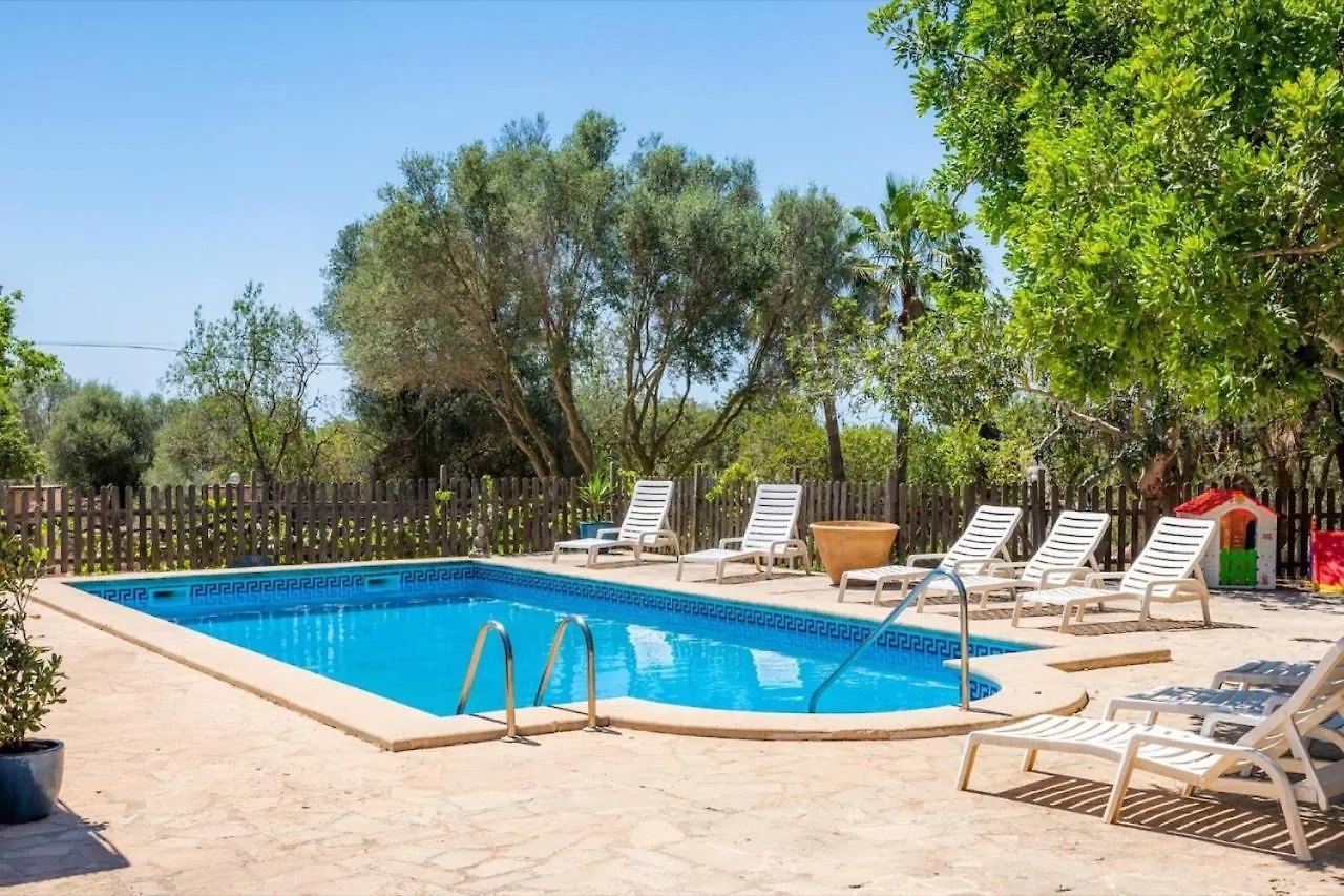 בית נופש סנטני Finca Can Muvi